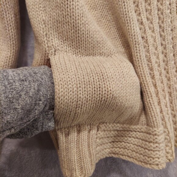Eddie Bauer Womens M Beige Wool Cardigan Pockets Zip Textured Cuffs Boho Beachy - Picture 9 of 16